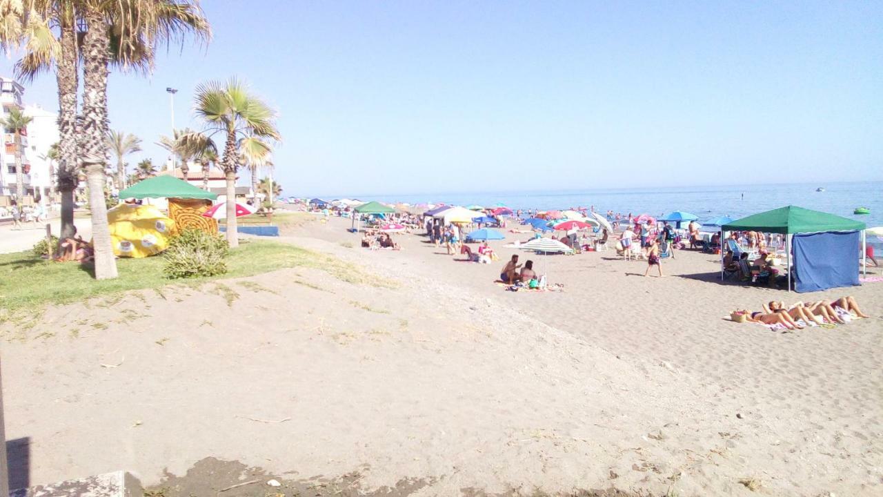 Playa En Plaza San Francisco Rincon de la Victoria